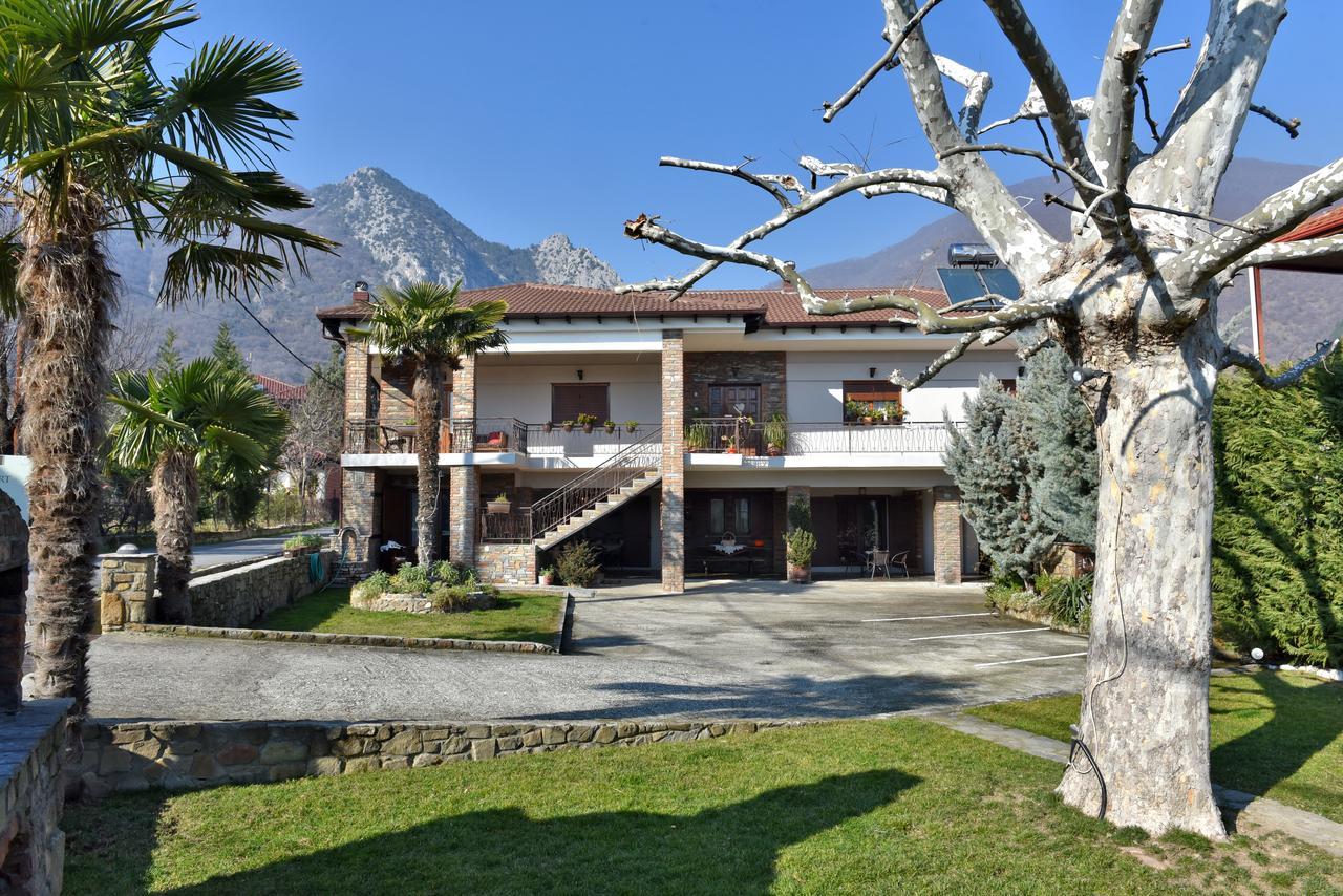 Guesthouse Athanasiou Káto Loutrákion Exterior foto